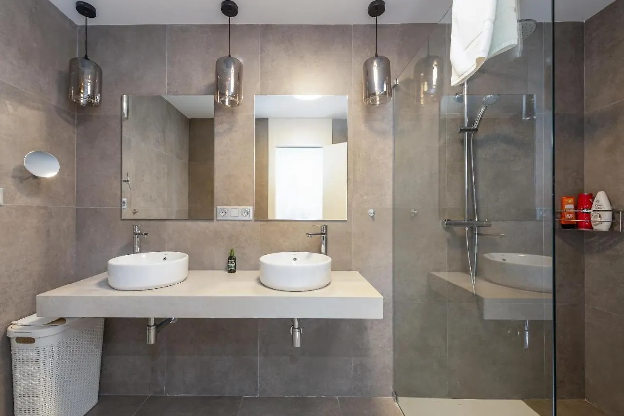 홈스테이 Luxurious Apartment With Sea Views Blue Suites B2-103 마닐바 스페인